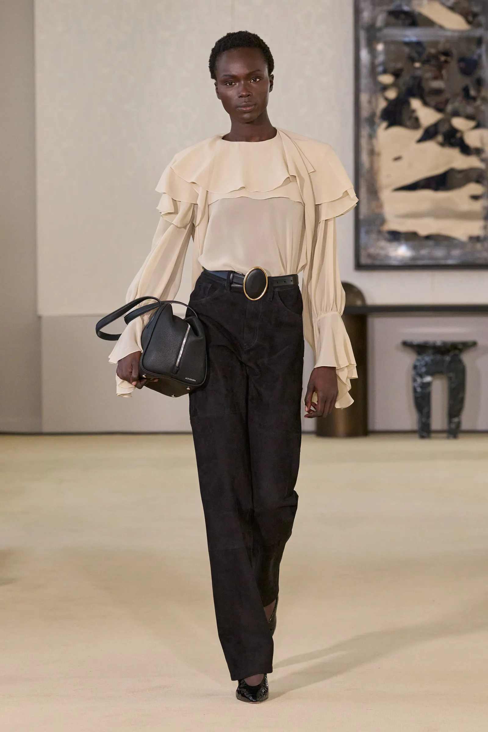 알투자라 - Look 7